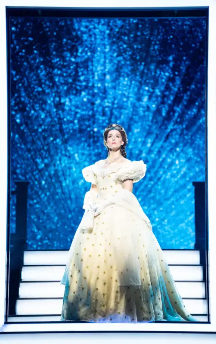 04_ElisabethDasMusical_SchoenbrunnVersion_Tour2024_25_ZhengTianran.jpg