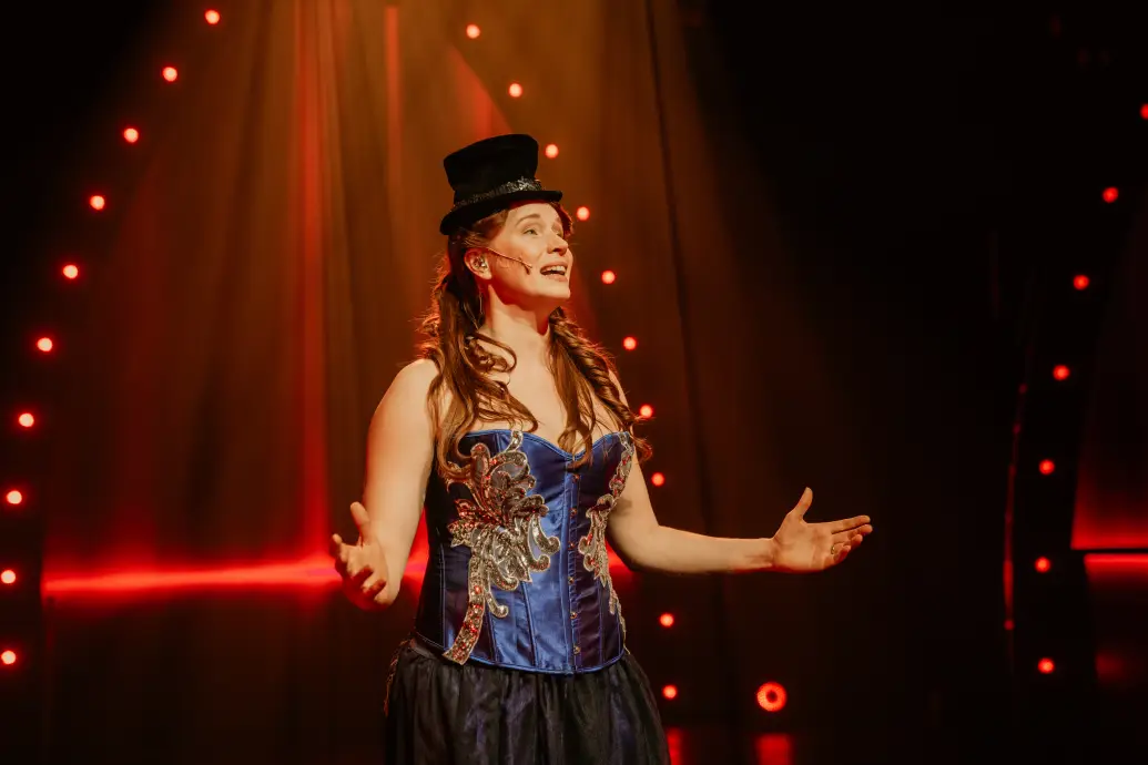 15_This_is_THE_GREATEST_SHOW!_2025_Credit_Patrick_Schneiderwind_(MoulinRouge).jpg
