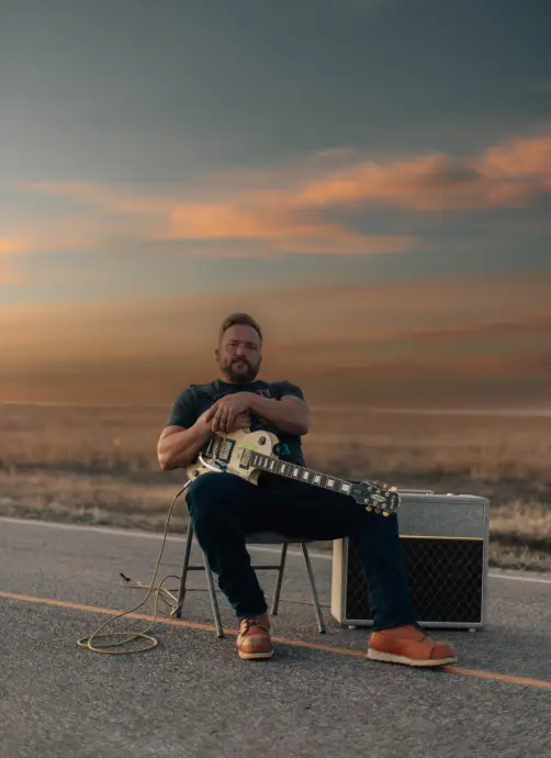 03_LoganMize_Live2025_credit_SydneyDavidson.jpg