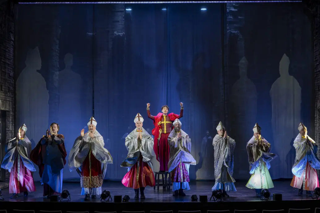 13_Die-Paepstin-Das-Musical_Foto_Michael-Werthmueller_copyright_spotlight-muscials.jpg