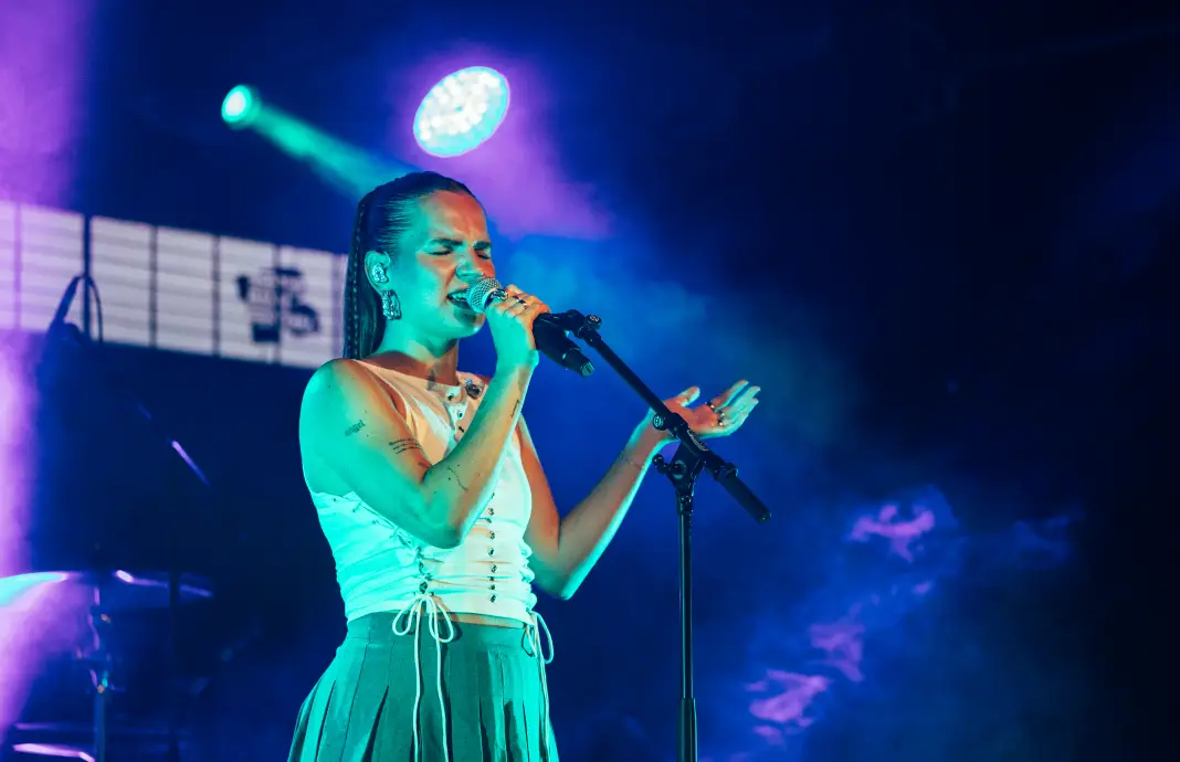 01_Sandra_Hesch - Credit- Milan Schmalenbach.jpg