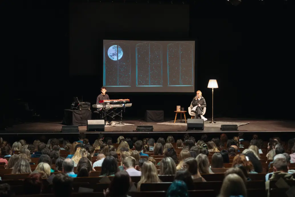 2025.10.13 Clara Lösel - Credit- Milan Schmalenbach - Harlotssyndicate-18.jpg