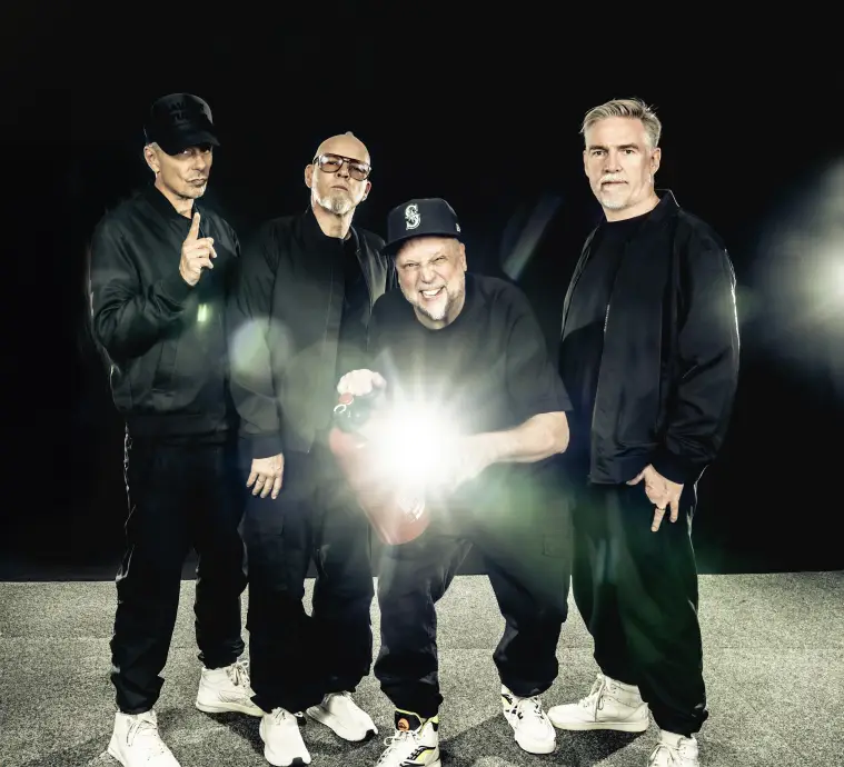 Bild 4 von 6 für Gallery Der letzte Bus