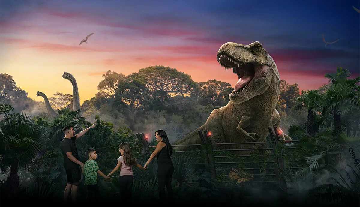 Bild zur Pressemitteilung JURASSIC WORLD: THE EXPERIENCE ÖFFNET SEINE IKONISCHEN TORE IN DER KLEINEN OLYMPIAHALLE MÜNCHEN