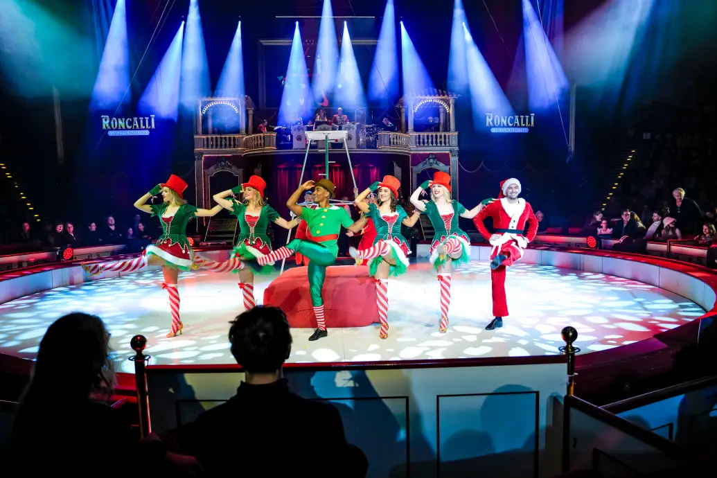 Bild 12 von 25 für Gallery 21. Roncalli Weihnachtscircus