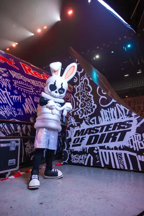 Bild 45 von 45 für Gallery Freestyle Firestorm