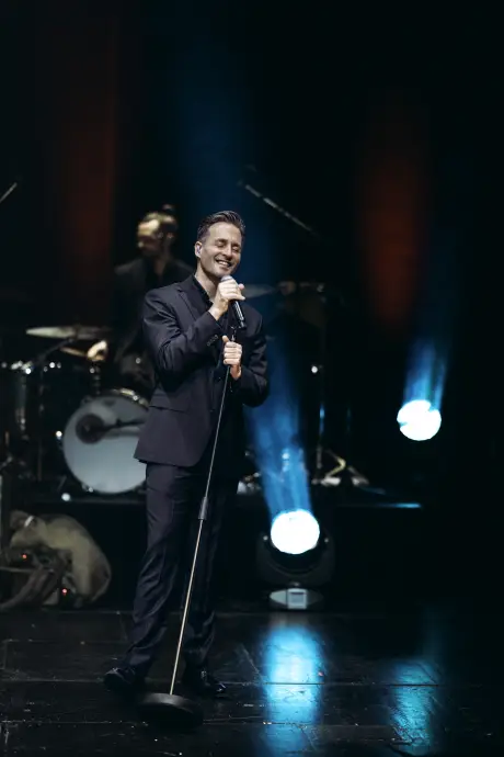 Bild 4 von 6 für Gallery A very special MUSICAL CHRISTMAS