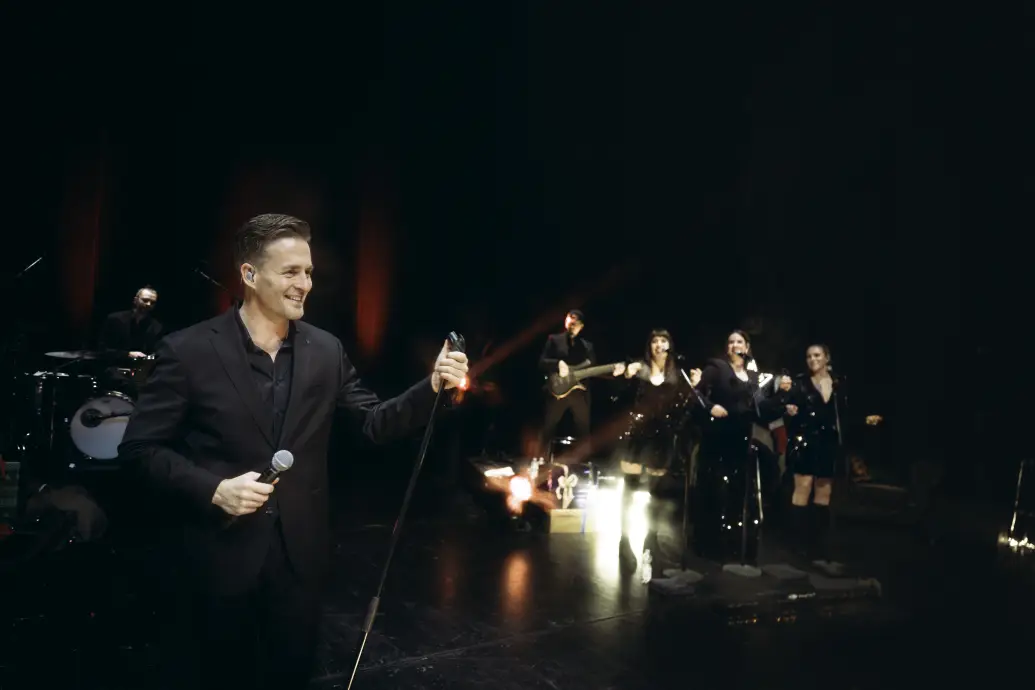 Bild 5 von 6 für Gallery A very special MUSICAL CHRISTMAS