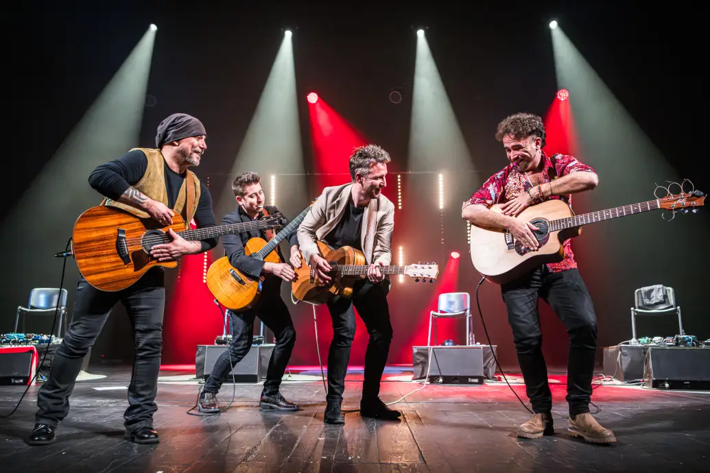 Bild 7 von 8 für Gallery A global guitar sensation