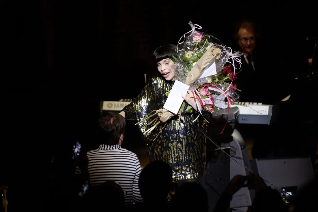 Bild 1 von 7 für Gallery Goodbye my Love Goodbye!