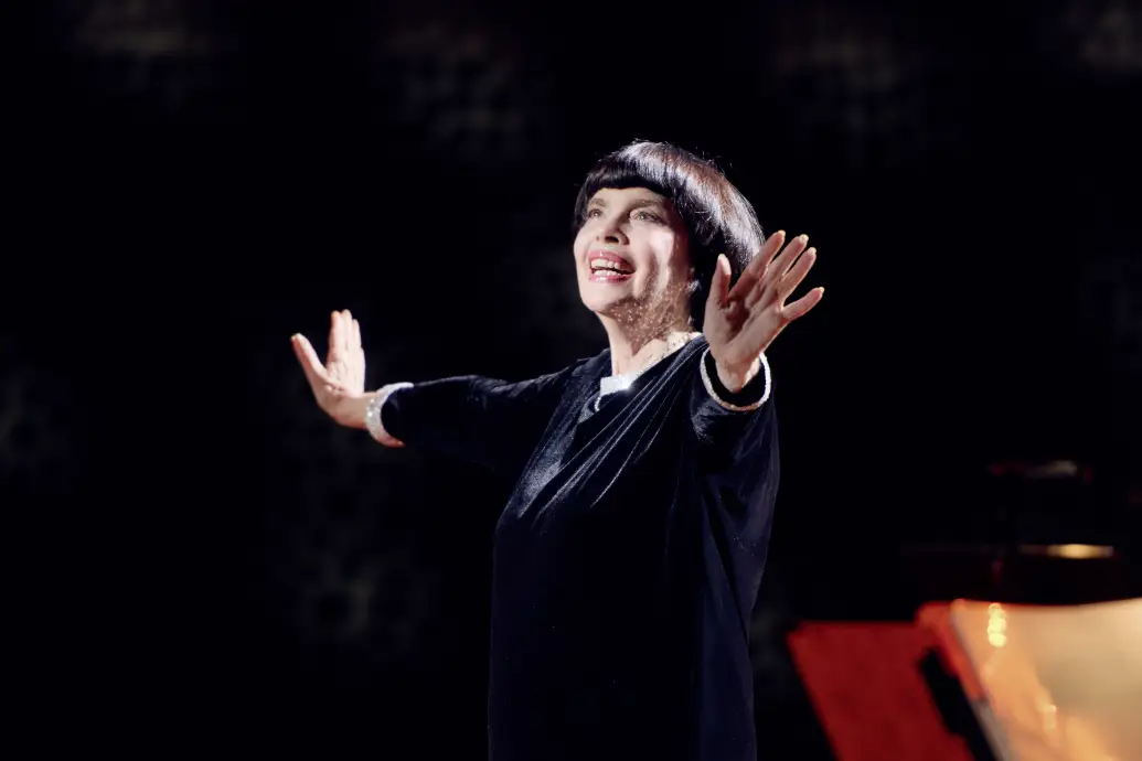 Bild 6 von 7 für Gallery Goodbye my Love Goodbye!