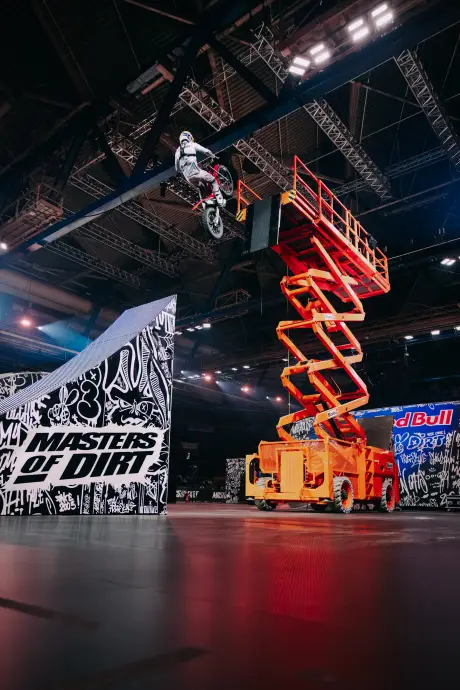 Bild 46 von 50 für Gallery Freestyle Firestorm