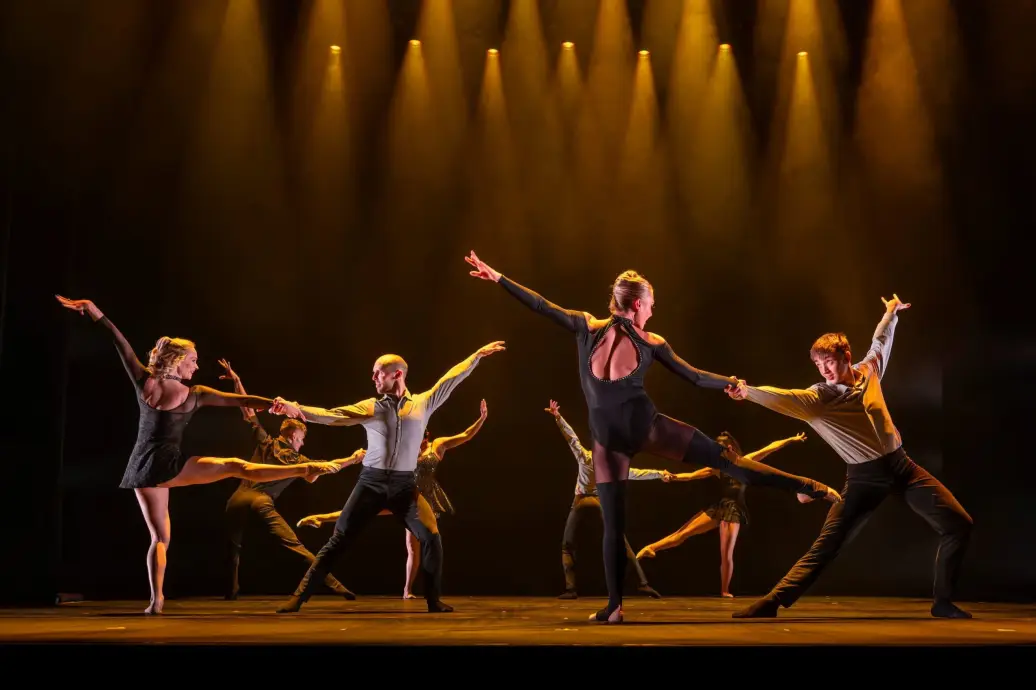 Bild 3 von 5 für Gallery Tour 2027