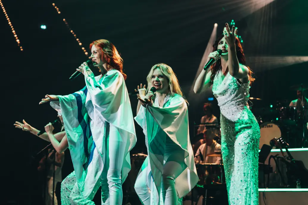 Bild 3 von 5 für Gallery Thank you for the music