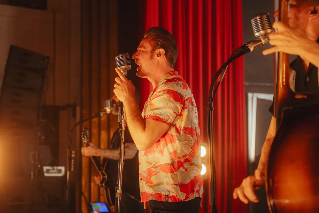 Bild 10 von 11 für Gallery Back for More