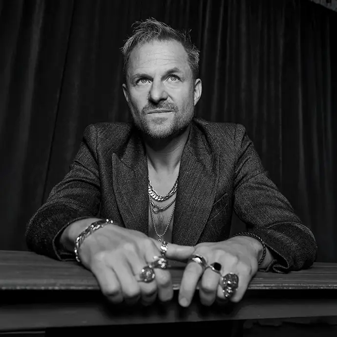 Künstler-Foto von Philipp Hochmair