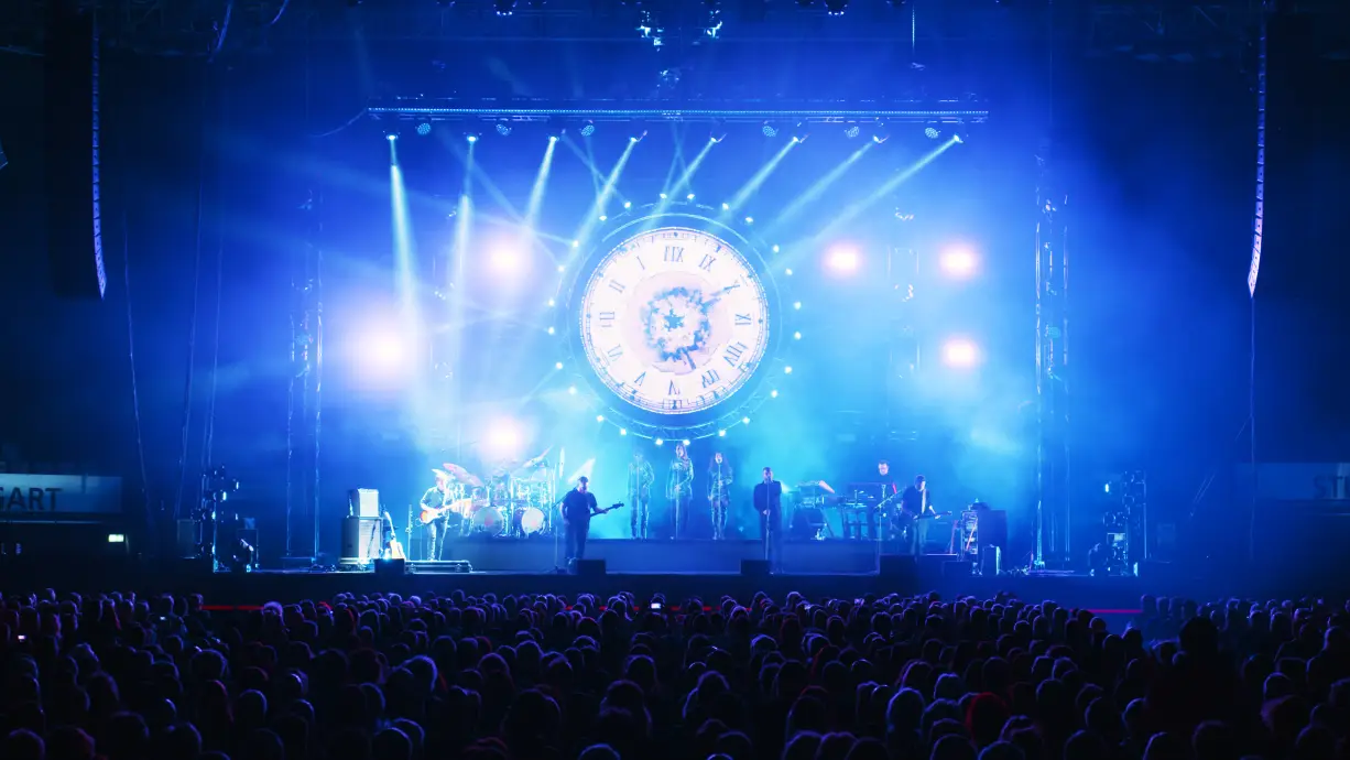 Bild 4 von 5 für Gallery 2027 Greatest Hits World Tour