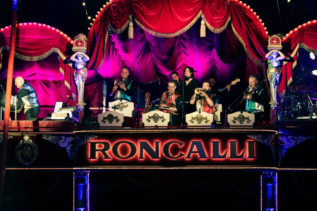 Bild 16 von 23 für Gallery Bernhard Paul präsentiert Circus-Theater RONCALLI