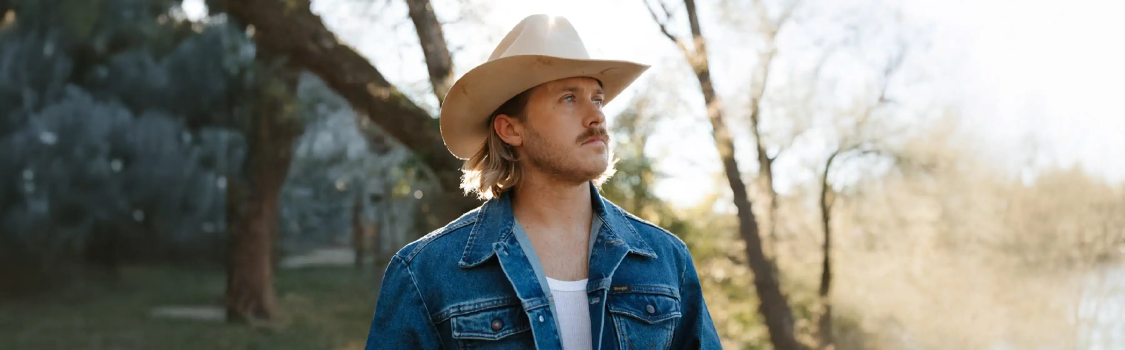 Künstler-Foto von Corey Kent in landscape Format