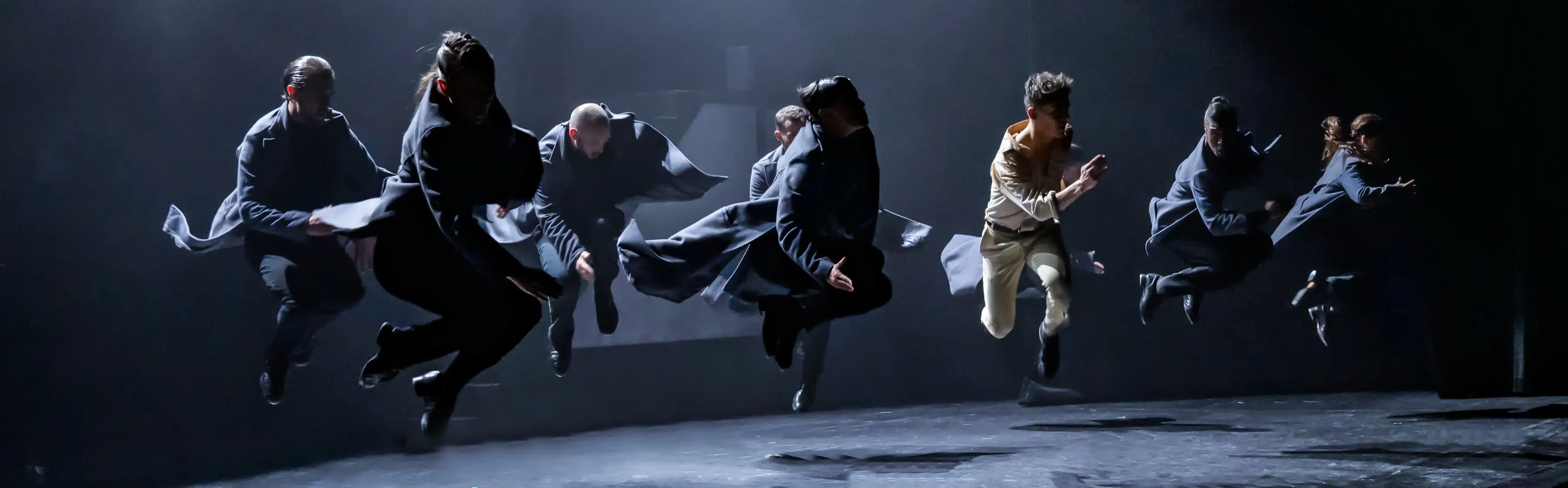 Künstler-Foto von Stories in landscape Format