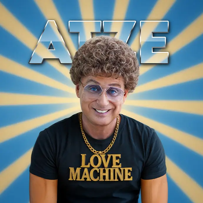 Tour-Foto von LOVEMACHINE in square Format