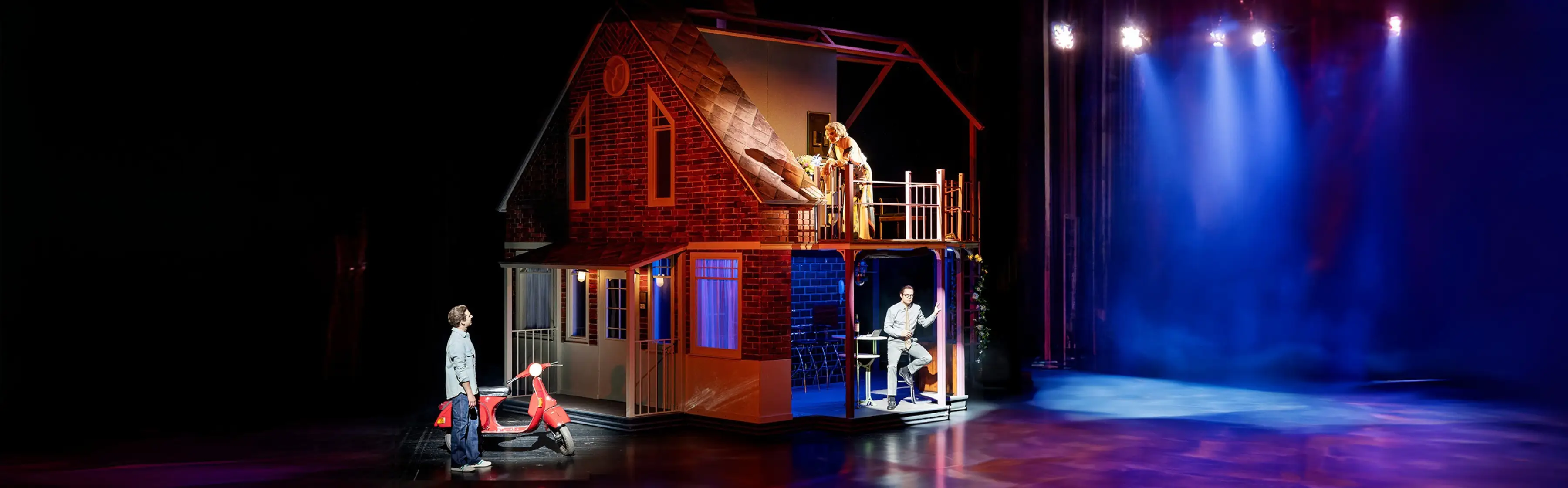 Künstler-Foto von HELLO! AGAIN? in landscape Format