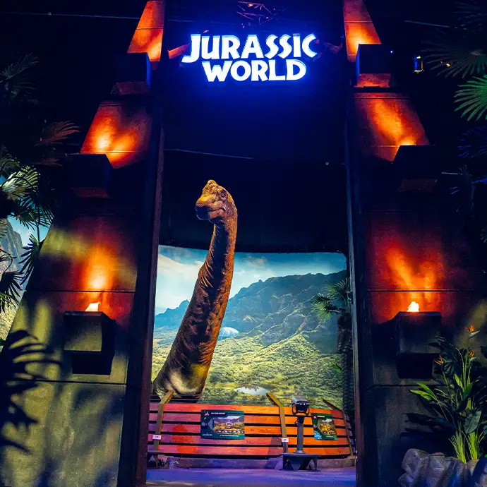 Künstler-Foto von Jurassic World: The Experience in square Format